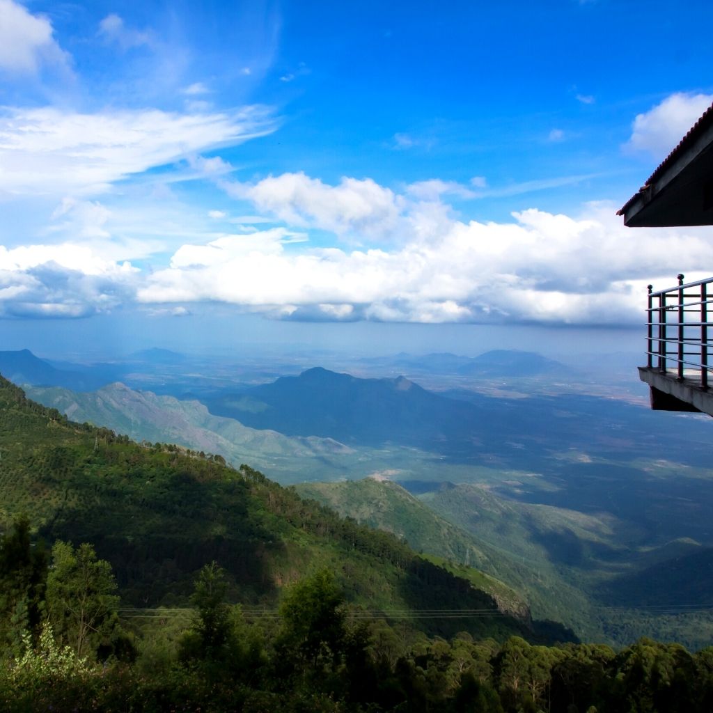 Morning at Coaker's Walk in Kodaikanal