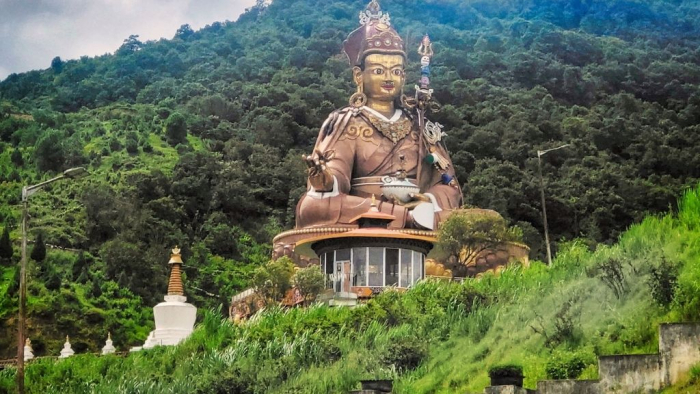Lhuntse-Guru-Padmasambhava-Statue-10-Secret-Tourist-Places-in-Bhutan-Turuhi