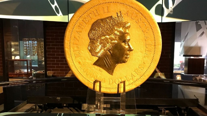 Perth-Mint-Tour_-Things-to-Know-1-Tonne-Coin-Turuhi