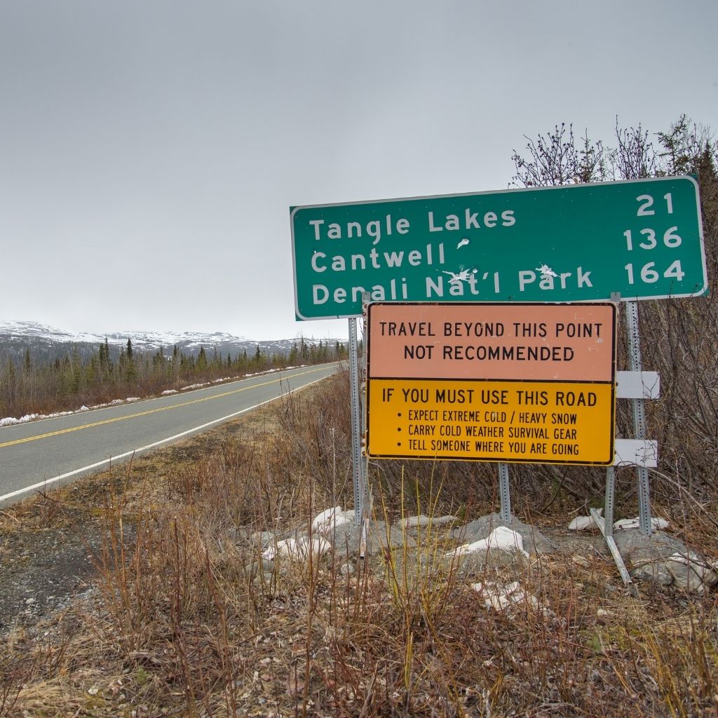 Safety tips for driving in Alaska