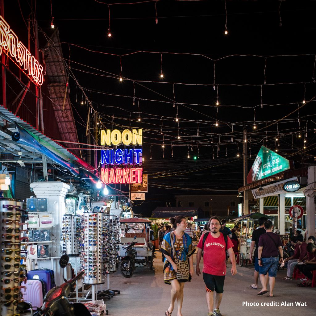 What to Buy at Siem Reap Night Markets Turuhi