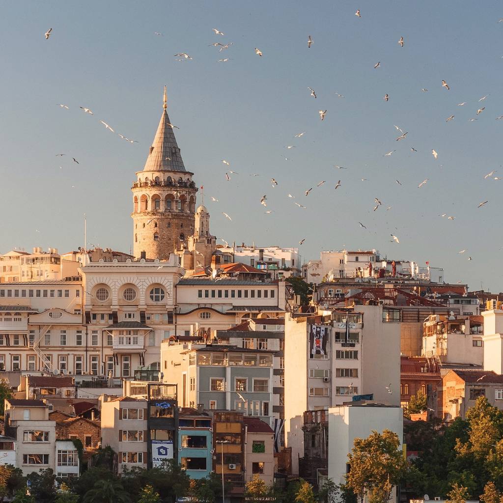 Istanbul Unleashed: Embrace the Vibrant Energy of Turkey's Dynamic City