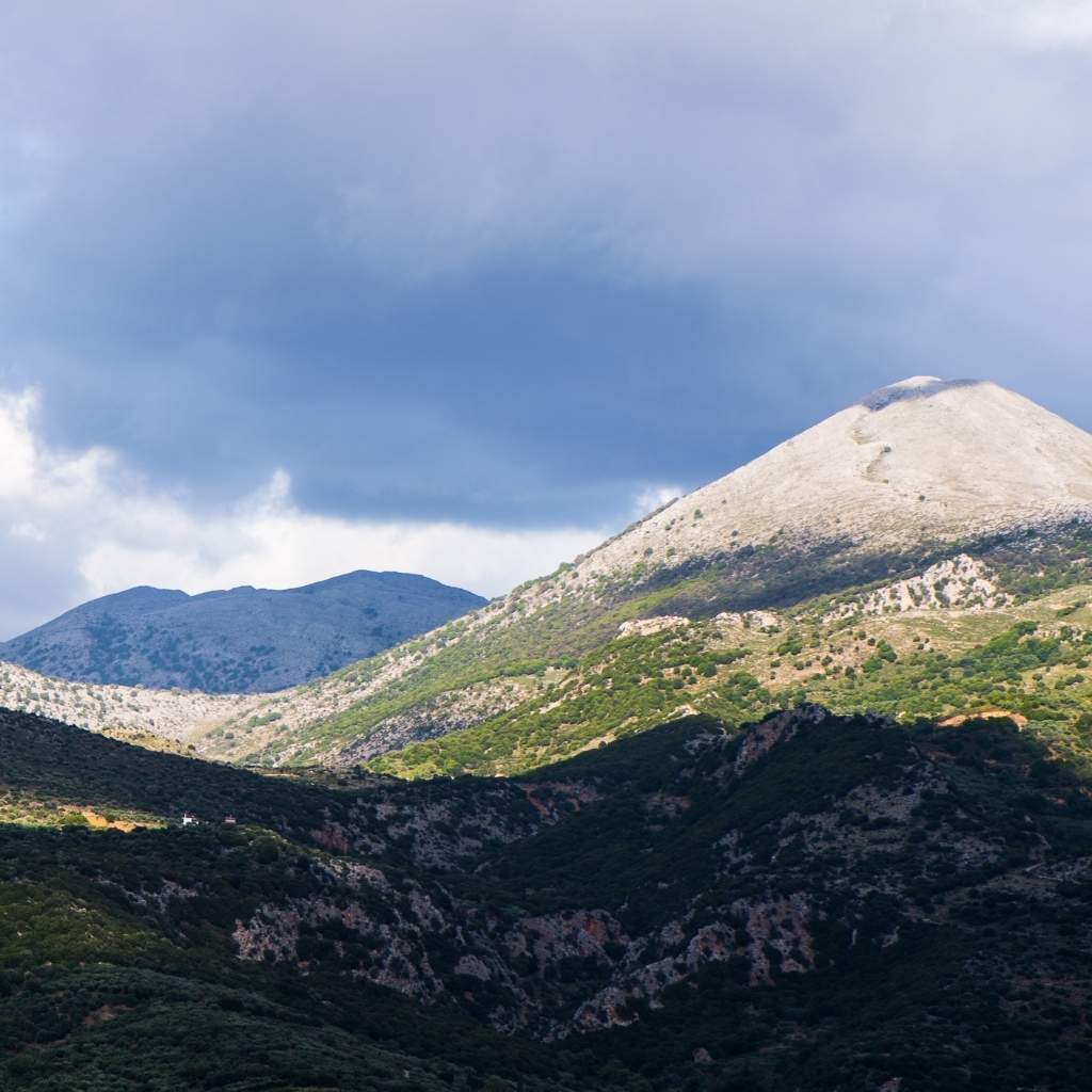 Mesmerizing mountains of Crete