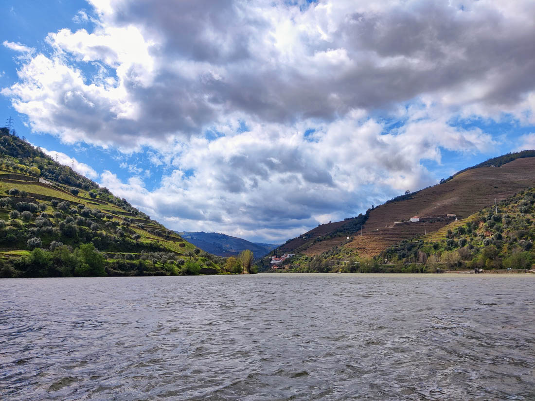 Panoramic views like this are common during the Douro cruise
