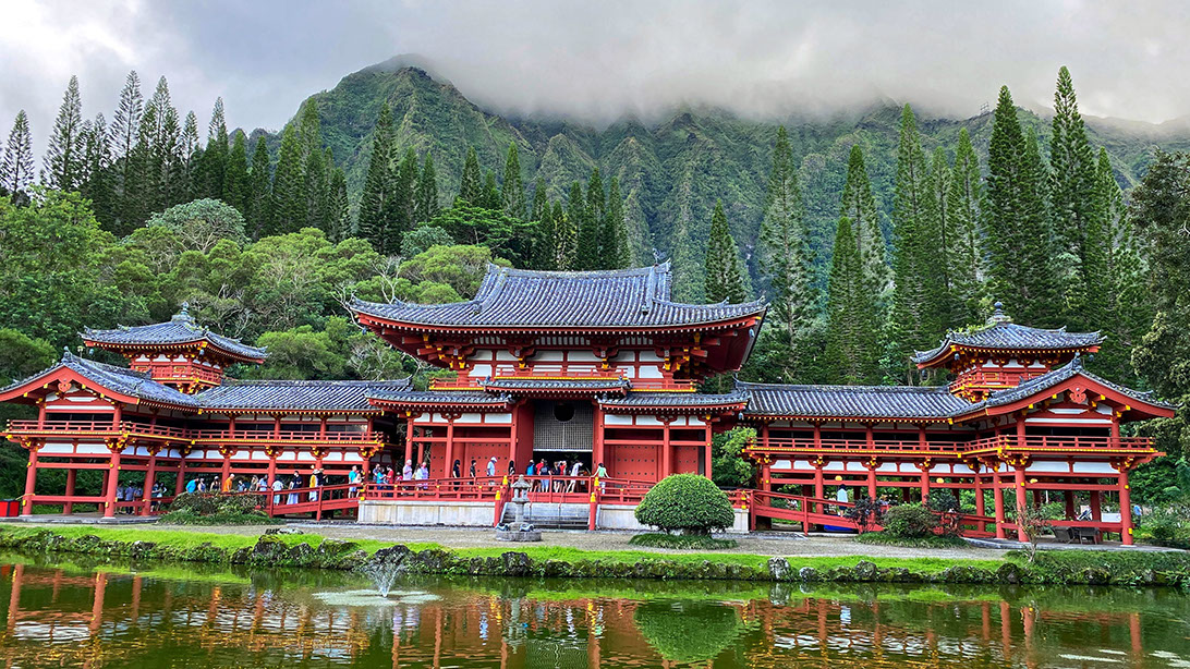 Byodo-in temple translates to the "Temple of Equality" is a unique treasure of Hawaii