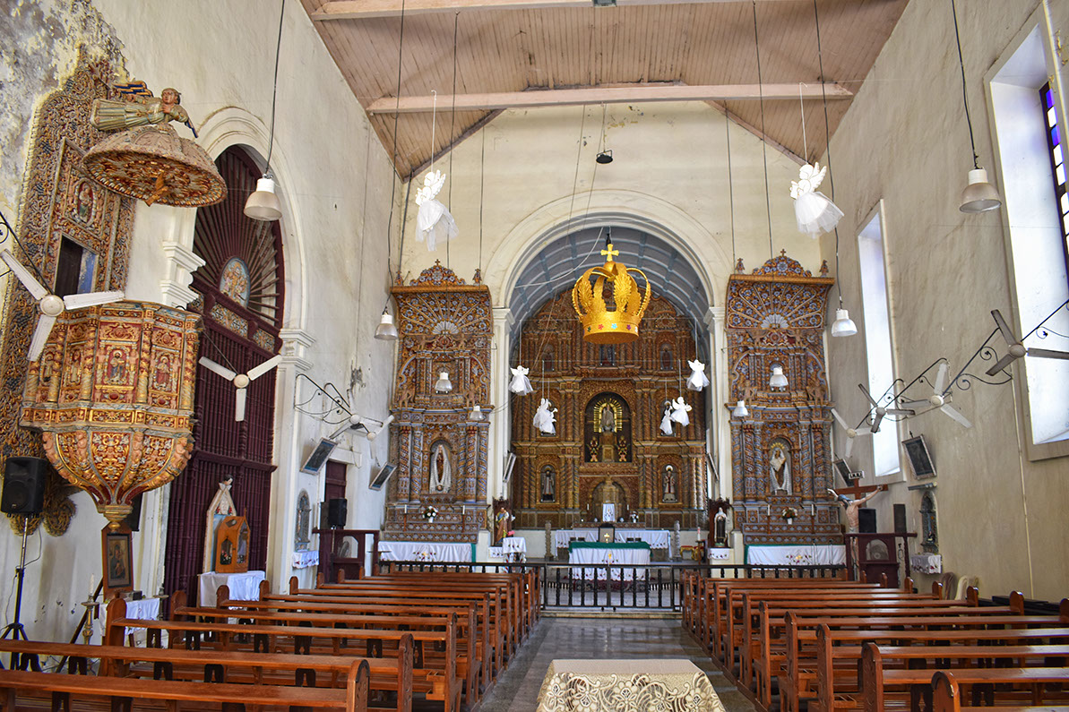 An interior view of Bom Jesus Church