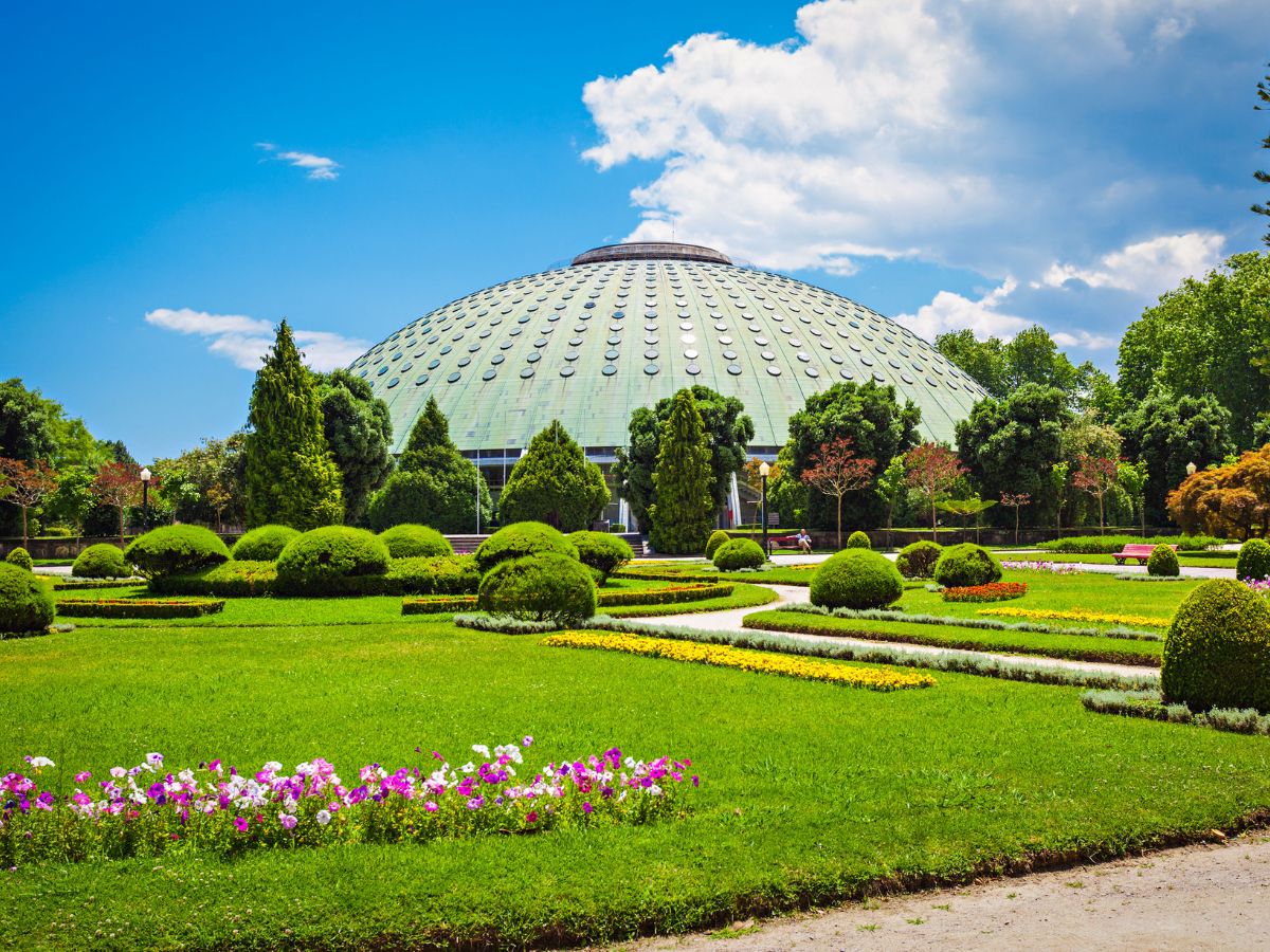 Jardins do Palacio de Cristal, the perfect spot to unwind in between your Porto day trip