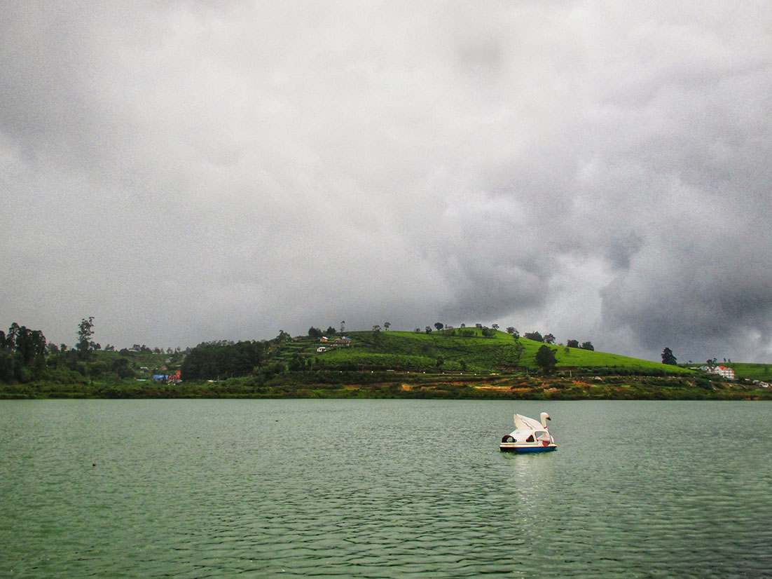 Lake Gregory in Nuwara Eliya