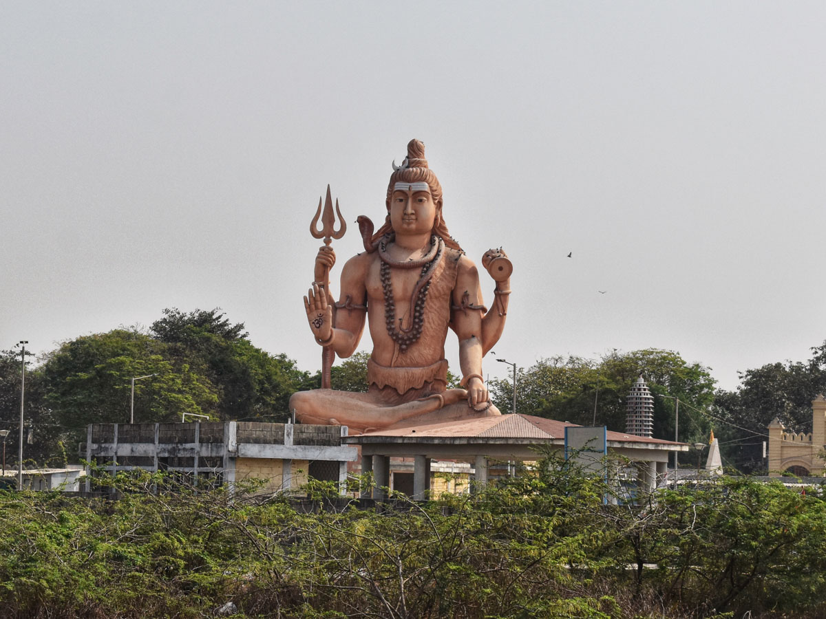 An 82-feet-tall Lord Shiva Statue in Nageshwar temple of Dwarka