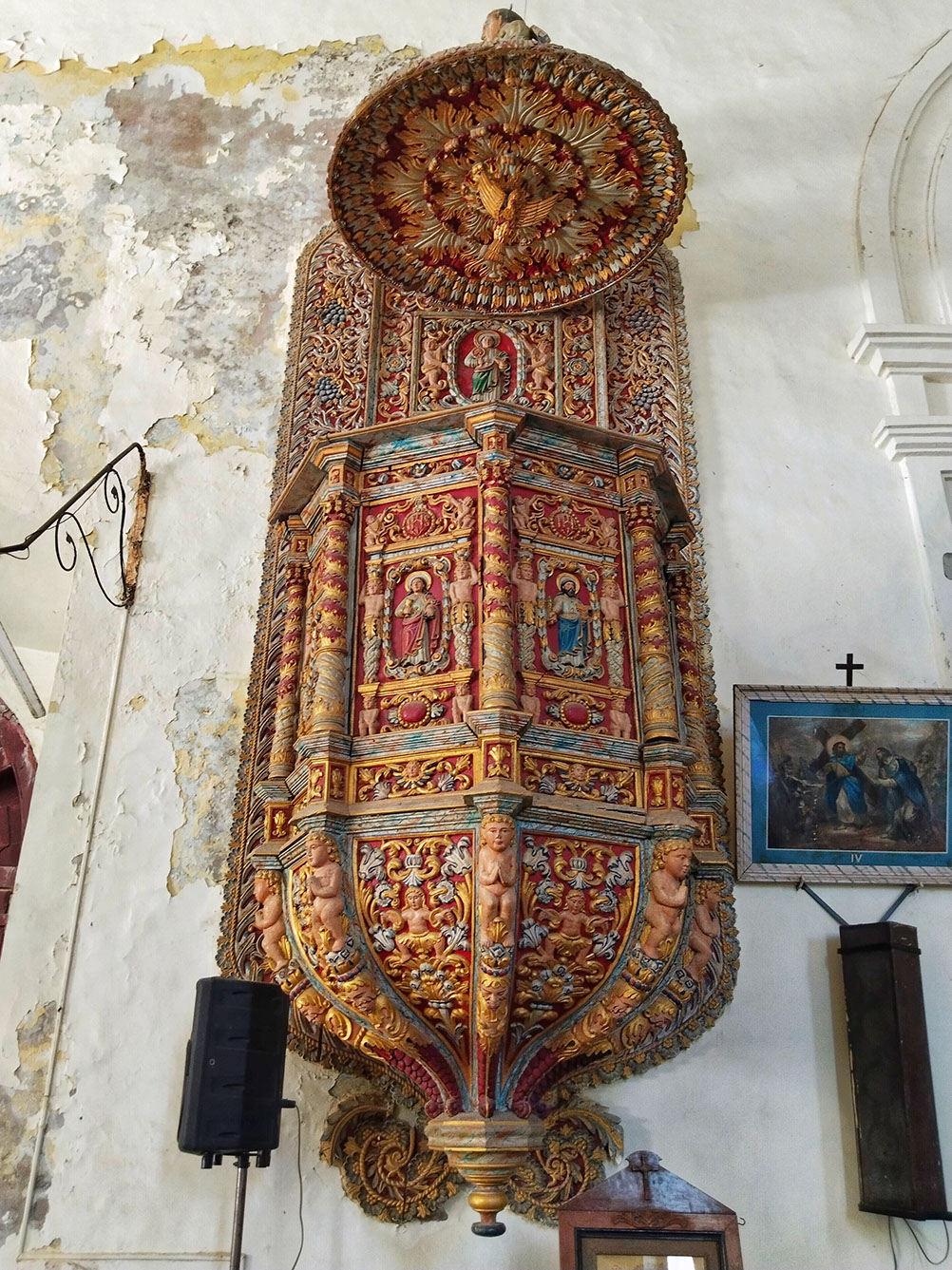 An intricately crafted Pulpit in Daman church