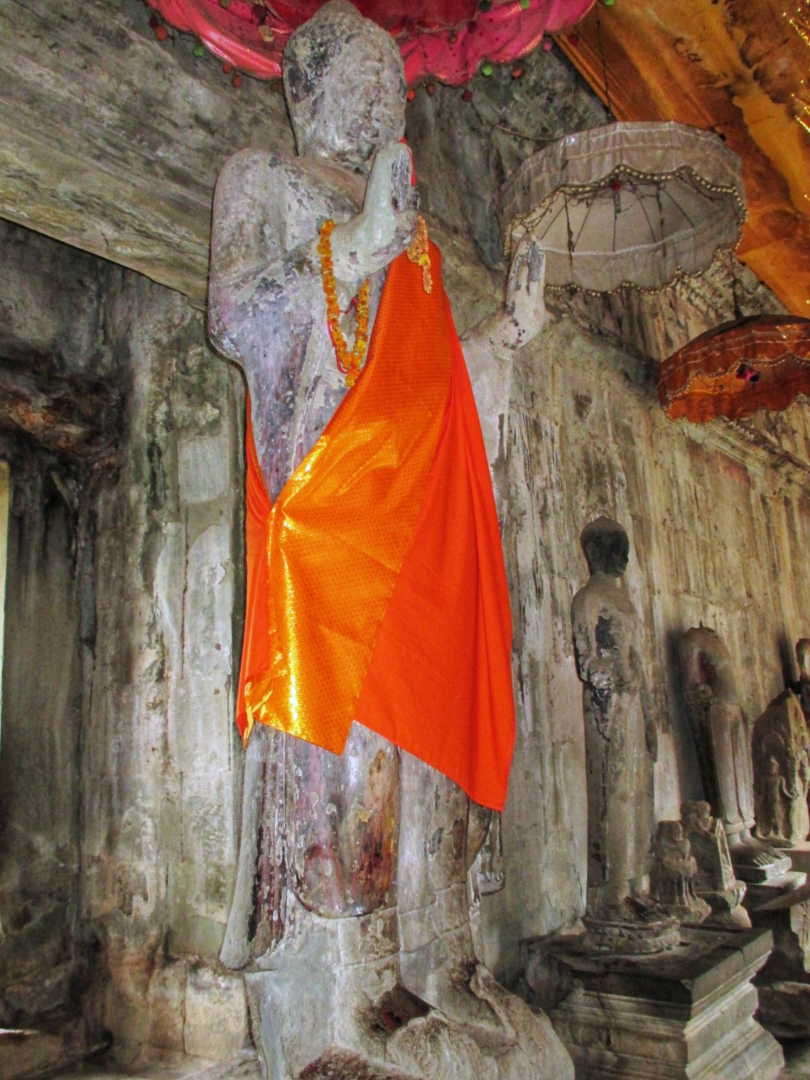 Buddha statues inside Angkor Wat