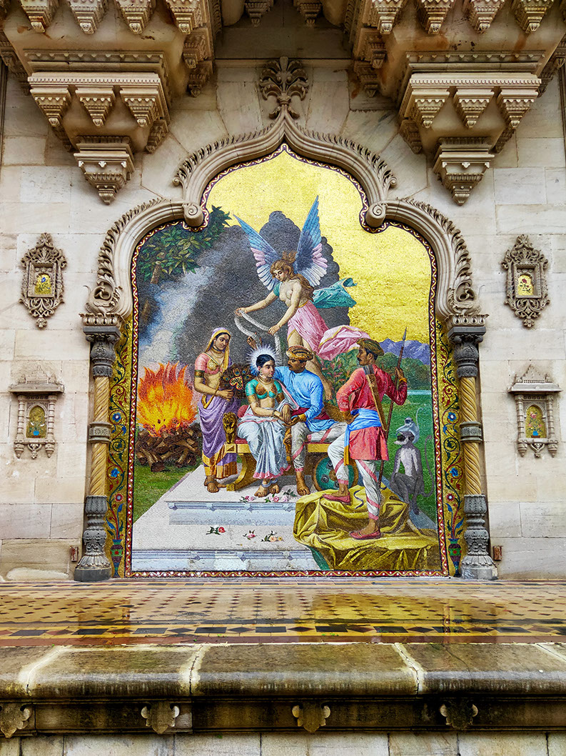 Ceramic mosaic painting on the outer wall of the palace of Vadodara