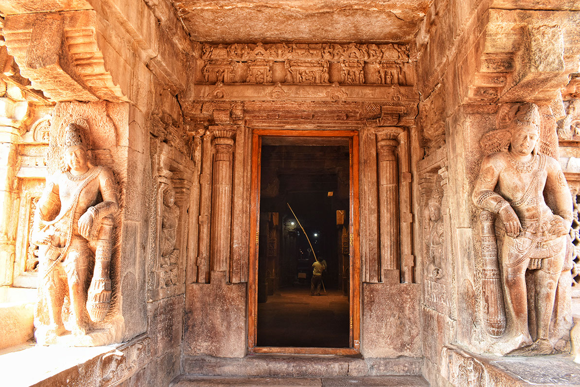 Entrance of Virupaksha temple