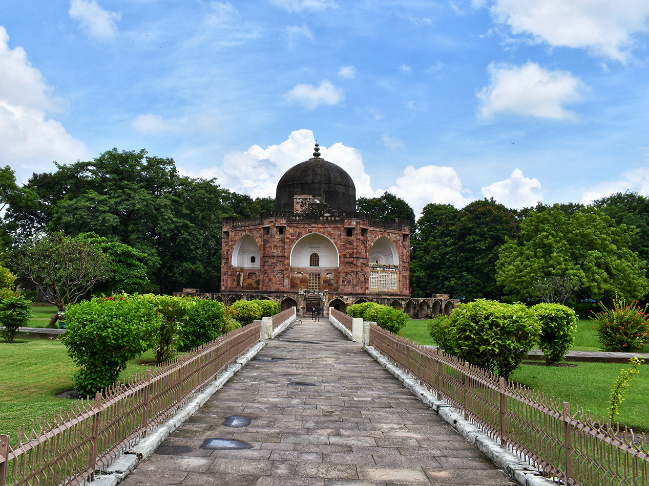 The mausoleum of Qutb-Ud-Din Muhammad Khan is a heritage site in Vadodara