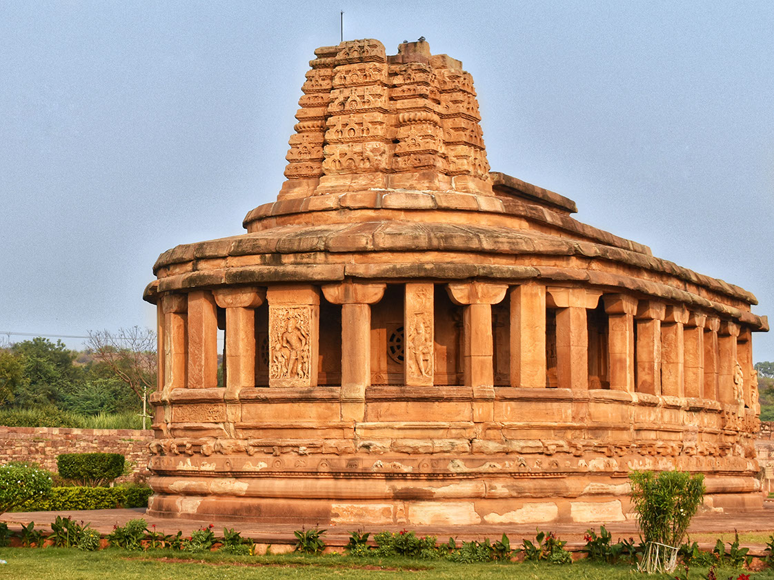 Rear view of the Sun Temple with semi-circular Sabhamandapa in Aihole