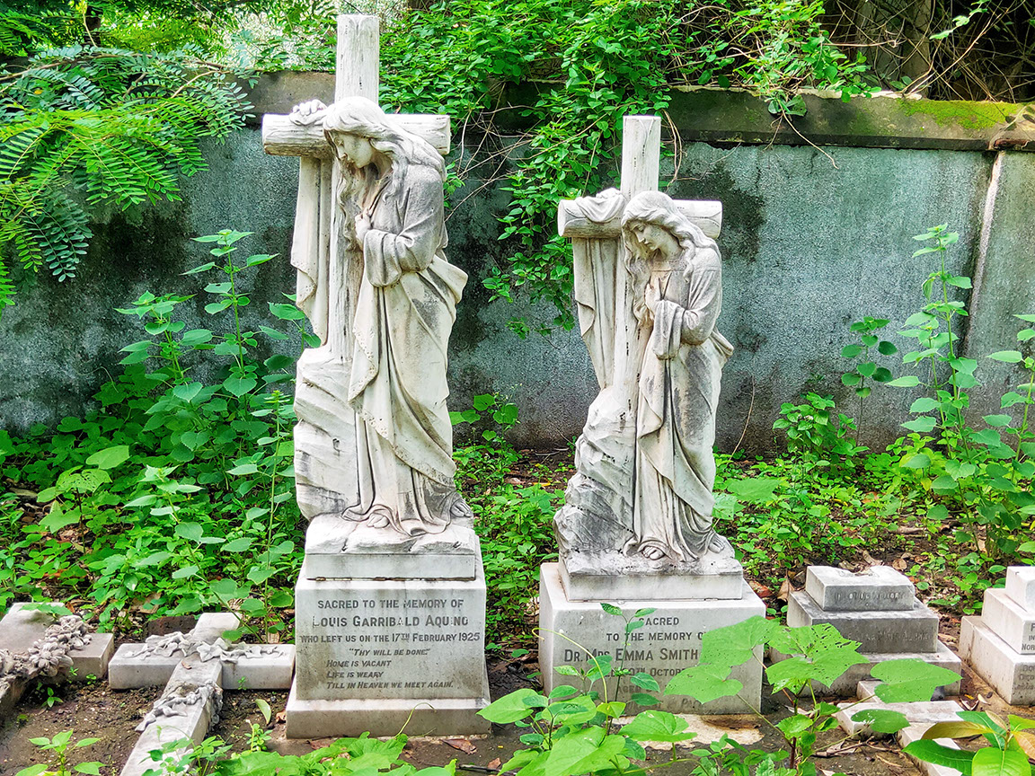 Incredible marble sculptures at British Cemetery in Vadodara