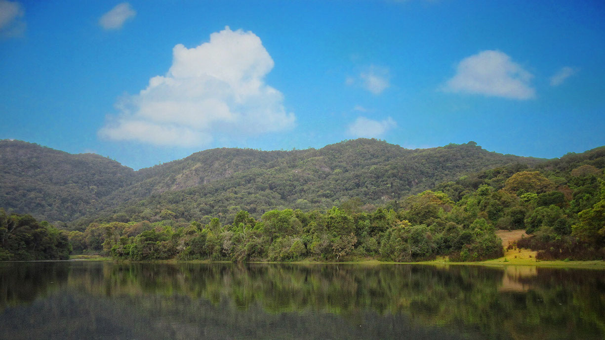 Mannavanur Lake is situated amid captivating meadows surrounded by majestic hills
