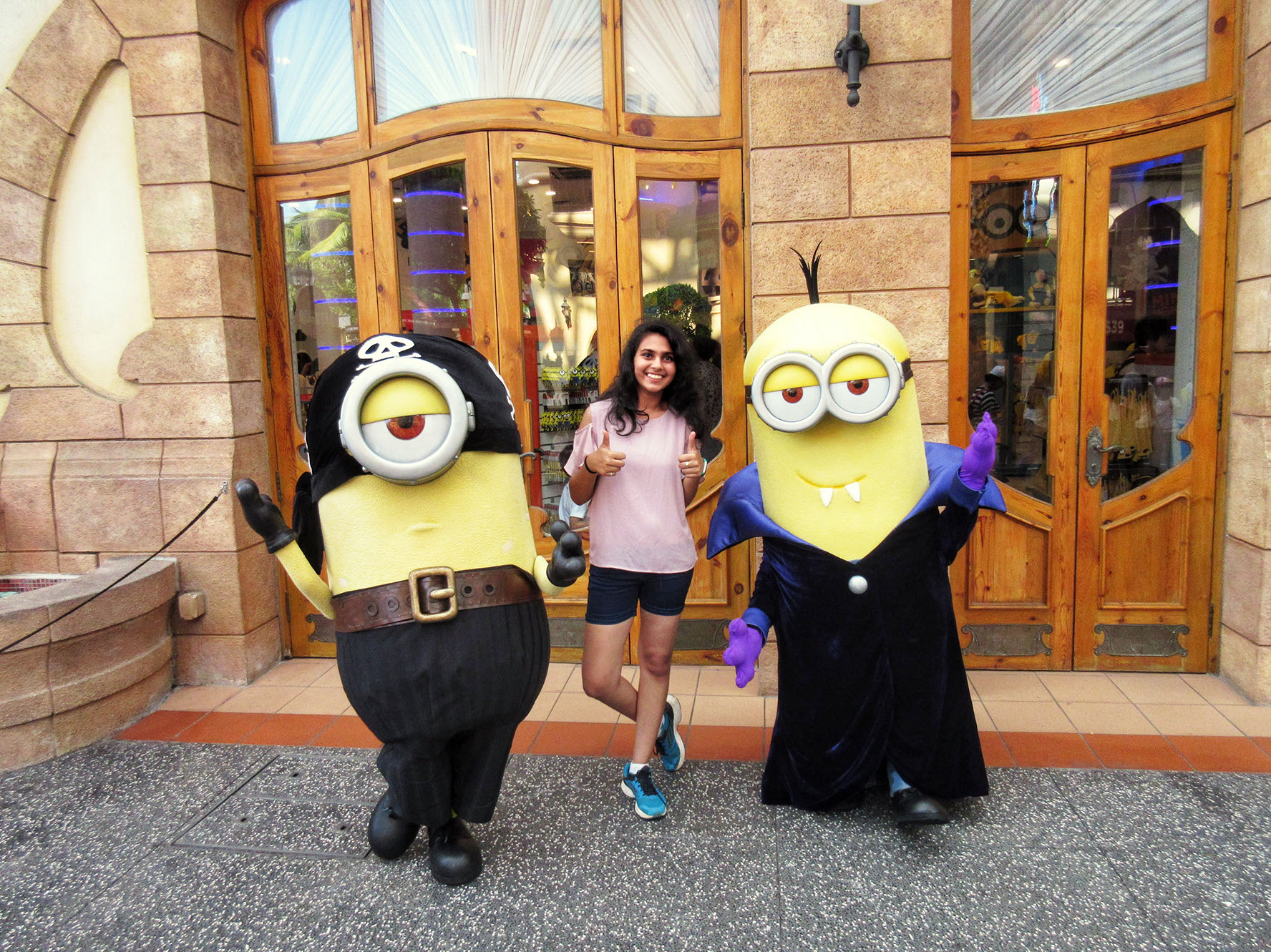 At Universal Studios Singapore, Teeangers meet the Minions.