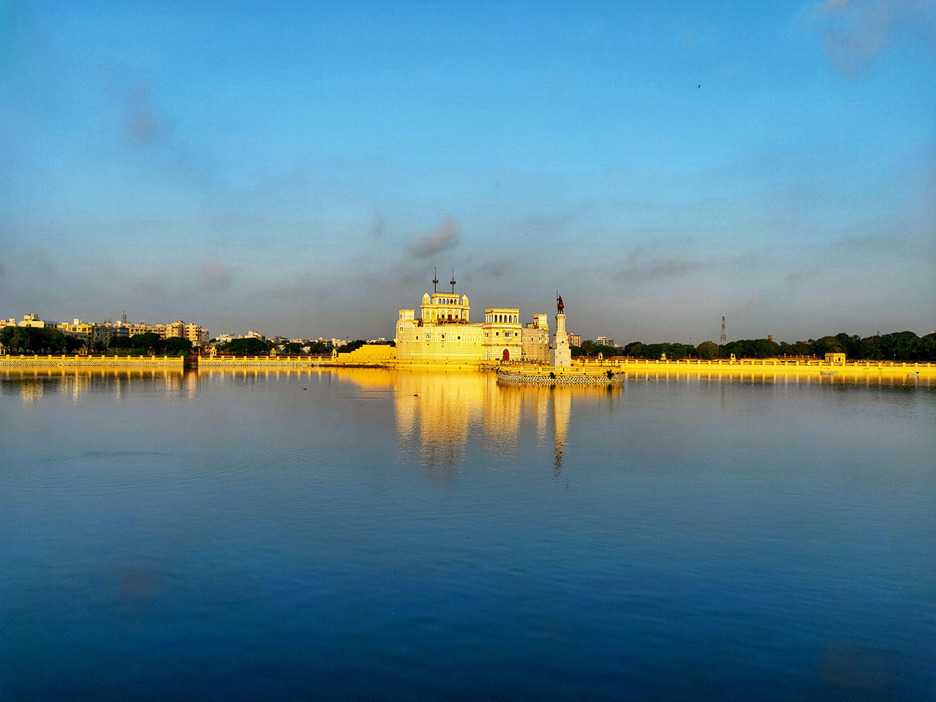 The stunning view of Lakhota Palace at Lakhota Lake