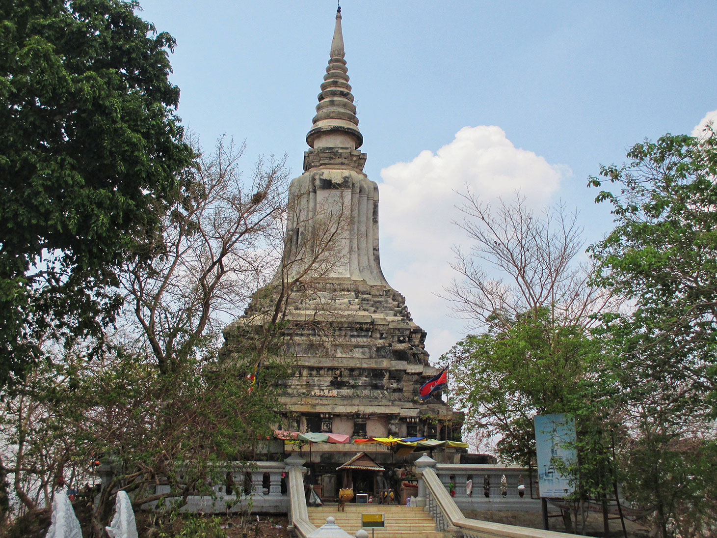 Damrei Sam Poan Stupa at Udong Mountain