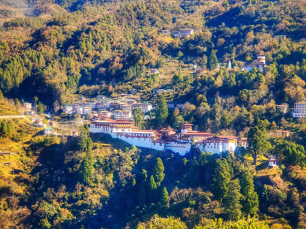 The panoramic view of Trongsa Dzong